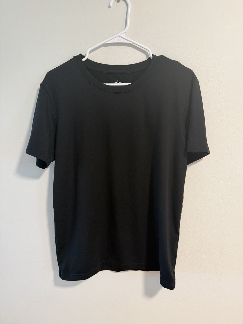 Alo Yoga Black Performance Crew Neck T Shirt Men’s Medium Athletic Activewear
